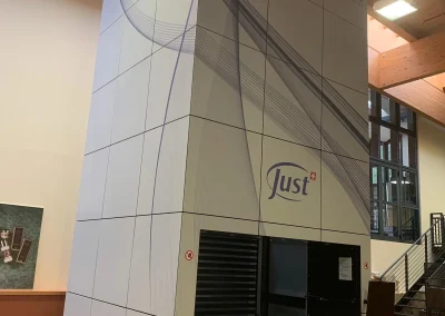 packaging personalizzato packaging in cartone packaging di lusso astucci rigidi personalizzati cofanetti premium scatole in cartone su misura espositori in cartone espositori personalizzati espositori punto vendita materiali punto vendita allestimento punto vendita totem espositivi soluzioni cartotecniche lavorazioni cartotecniche fustellati in cartone prototipi packaging progettazione grafica packaging studio grafico packaging produzione cartotecnica finiture speciali per packaging stampa e nobilitazioni design packaging packaging sostenibile in cartone box magnetici personalizzati Climatizzazione e tecnologia termica espositori per prodotti tecnici pannelli informativi per showroom totem per prodotti tecnologici soluzioni espositive per climatizzazione allestimenti per showroom tecnici materiali grafici per settore termico Bici e componentistica tecnica packaging per componenti tecnici espositori per prodotti sportivi espositori per negozi di biciclette box per accessori technical gear materiali espositivi per settore bike grafiche per prodotti sportivi Abbigliamento tecnico espositori per abbigliamento tecnico cartellini per capi sportivi materiali retail per abbigliamento packaging per accessori sportivi display per negozi outdoor Arredo, cucine e design espositori per showroom design packaging per componenti di arredo materiali per negozi di design espositori per cucine e complementi soluzioni espositive premium grafiche per prodotti di design Gioielli, cosmetica, regalistica astucci per gioielli packaging cosmetico di lusso cofanetti per prodotti premium scatole regalo personalizzate packaging elegante per retail espositori cosmetici da banco Vino, spirits, marmo astucci per bottiglie packaging per vino e spirits espositori da banco per cantina cofanetti premium per distillerie espositori per pietra e materiali naturali materiali grafici per settore marmo prototipazione rapida packaging progettazione creativa interna consulenza grafica packaging scelta materiali cartotecnici sviluppo layout espositivi produzione interna su misura lavorazioni di pregio su carta design su misura per brand packaging che valorizza il prodotto espositori resistenti e personalizzati