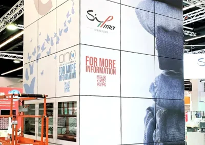 packaging personalizzato packaging in cartone packaging di lusso astucci rigidi personalizzati cofanetti premium scatole in cartone su misura espositori in cartone espositori personalizzati espositori punto vendita materiali punto vendita allestimento punto vendita totem espositivi soluzioni cartotecniche lavorazioni cartotecniche fustellati in cartone prototipi packaging progettazione grafica packaging studio grafico packaging produzione cartotecnica finiture speciali per packaging stampa e nobilitazioni design packaging packaging sostenibile in cartone box magnetici personalizzati Climatizzazione e tecnologia termica espositori per prodotti tecnici pannelli informativi per showroom totem per prodotti tecnologici soluzioni espositive per climatizzazione allestimenti per showroom tecnici materiali grafici per settore termico Bici e componentistica tecnica packaging per componenti tecnici espositori per prodotti sportivi espositori per negozi di biciclette box per accessori technical gear materiali espositivi per settore bike grafiche per prodotti sportivi Abbigliamento tecnico espositori per abbigliamento tecnico cartellini per capi sportivi materiali retail per abbigliamento packaging per accessori sportivi display per negozi outdoor Arredo, cucine e design espositori per showroom design packaging per componenti di arredo materiali per negozi di design espositori per cucine e complementi soluzioni espositive premium grafiche per prodotti di design Gioielli, cosmetica, regalistica astucci per gioielli packaging cosmetico di lusso cofanetti per prodotti premium scatole regalo personalizzate packaging elegante per retail espositori cosmetici da banco Vino, spirits, marmo astucci per bottiglie packaging per vino e spirits espositori da banco per cantina cofanetti premium per distillerie espositori per pietra e materiali naturali materiali grafici per settore marmo prototipazione rapida packaging progettazione creativa interna consulenza grafica packaging scelta materiali cartotecnici sviluppo layout espositivi produzione interna su misura lavorazioni di pregio su carta design su misura per brand packaging che valorizza il prodotto espositori resistenti e personalizzati