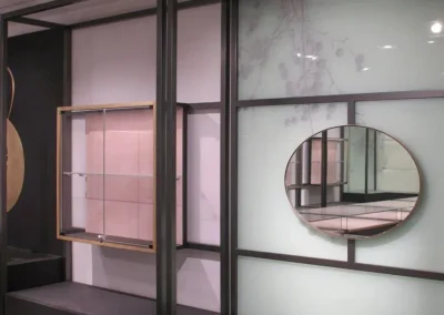 packaging personalizzato packaging in cartone packaging di lusso astucci rigidi personalizzati cofanetti premium scatole in cartone su misura espositori in cartone espositori personalizzati espositori punto vendita materiali punto vendita allestimento punto vendita totem espositivi soluzioni cartotecniche lavorazioni cartotecniche fustellati in cartone prototipi packaging progettazione grafica packaging studio grafico packaging produzione cartotecnica finiture speciali per packaging stampa e nobilitazioni design packaging packaging sostenibile in cartone box magnetici personalizzati Climatizzazione e tecnologia termica espositori per prodotti tecnici pannelli informativi per showroom totem per prodotti tecnologici soluzioni espositive per climatizzazione allestimenti per showroom tecnici materiali grafici per settore termico Bici e componentistica tecnica packaging per componenti tecnici espositori per prodotti sportivi espositori per negozi di biciclette box per accessori technical gear materiali espositivi per settore bike grafiche per prodotti sportivi Abbigliamento tecnico espositori per abbigliamento tecnico cartellini per capi sportivi materiali retail per abbigliamento packaging per accessori sportivi display per negozi outdoor Arredo, cucine e design espositori per showroom design packaging per componenti di arredo materiali per negozi di design espositori per cucine e complementi soluzioni espositive premium grafiche per prodotti di design Gioielli, cosmetica, regalistica astucci per gioielli packaging cosmetico di lusso cofanetti per prodotti premium scatole regalo personalizzate packaging elegante per retail espositori cosmetici da banco Vino, spirits, marmo astucci per bottiglie packaging per vino e spirits espositori da banco per cantina cofanetti premium per distillerie espositori per pietra e materiali naturali materiali grafici per settore marmo prototipazione rapida packaging progettazione creativa interna consulenza grafica packaging scelta materiali cartotecnici sviluppo layout espositivi produzione interna su misura lavorazioni di pregio su carta design su misura per brand packaging che valorizza il prodotto espositori resistenti e personalizzati