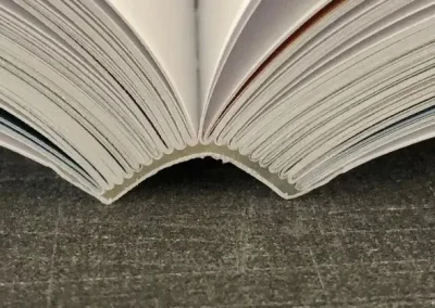 packaging personalizzato packaging in cartone packaging di lusso astucci rigidi personalizzati cofanetti premium scatole in cartone su misura espositori in cartone espositori personalizzati espositori punto vendita materiali punto vendita allestimento punto vendita totem espositivi soluzioni cartotecniche lavorazioni cartotecniche fustellati in cartone prototipi packaging progettazione grafica packaging studio grafico packaging produzione cartotecnica finiture speciali per packaging stampa e nobilitazioni design packaging packaging sostenibile in cartone box magnetici personalizzati Climatizzazione e tecnologia termica espositori per prodotti tecnici pannelli informativi per showroom totem per prodotti tecnologici soluzioni espositive per climatizzazione allestimenti per showroom tecnici materiali grafici per settore termico Bici e componentistica tecnica packaging per componenti tecnici espositori per prodotti sportivi espositori per negozi di biciclette box per accessori technical gear materiali espositivi per settore bike grafiche per prodotti sportivi Abbigliamento tecnico espositori per abbigliamento tecnico cartellini per capi sportivi materiali retail per abbigliamento packaging per accessori sportivi display per negozi outdoor Arredo, cucine e design espositori per showroom design packaging per componenti di arredo materiali per negozi di design espositori per cucine e complementi soluzioni espositive premium grafiche per prodotti di design Gioielli, cosmetica, regalistica astucci per gioielli packaging cosmetico di lusso cofanetti per prodotti premium scatole regalo personalizzate packaging elegante per retail espositori cosmetici da banco Vino, spirits, marmo astucci per bottiglie packaging per vino e spirits espositori da banco per cantina cofanetti premium per distillerie espositori per pietra e materiali naturali materiali grafici per settore marmo prototipazione rapida packaging progettazione creativa interna consulenza grafica packaging scelta materiali cartotecnici sviluppo layout espositivi produzione interna su misura lavorazioni di pregio su carta design su misura per brand packaging che valorizza il prodotto espositori resistenti e personalizzati