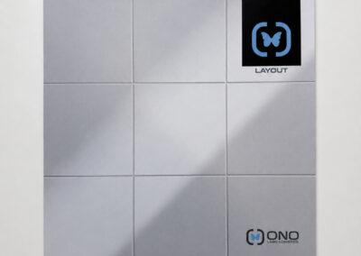 Copertina della brochure ONO Layout realizzata da Grafiche Nicolis con rilegatura Glue e grafica modulare dedicata ai magazzini verticali automatici ONO Lean Logistics.